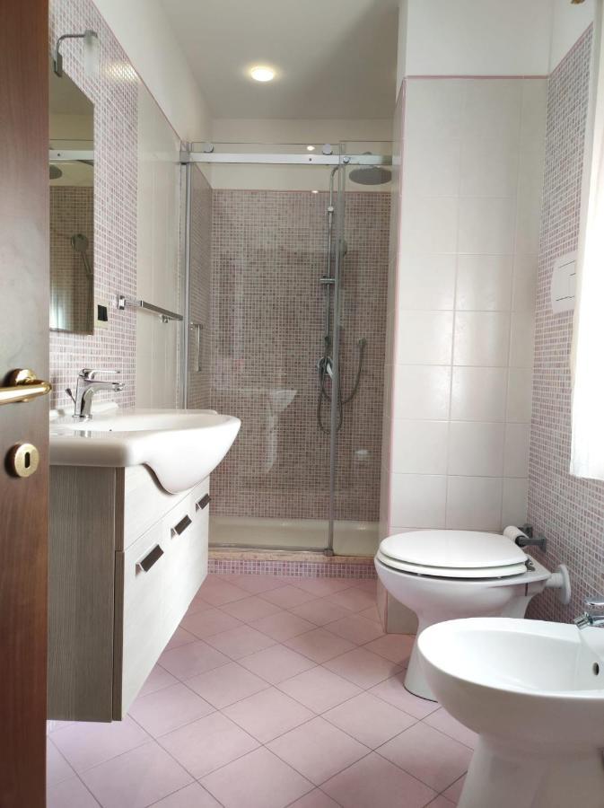 Genoard Apartment Палермо Екстериор снимка