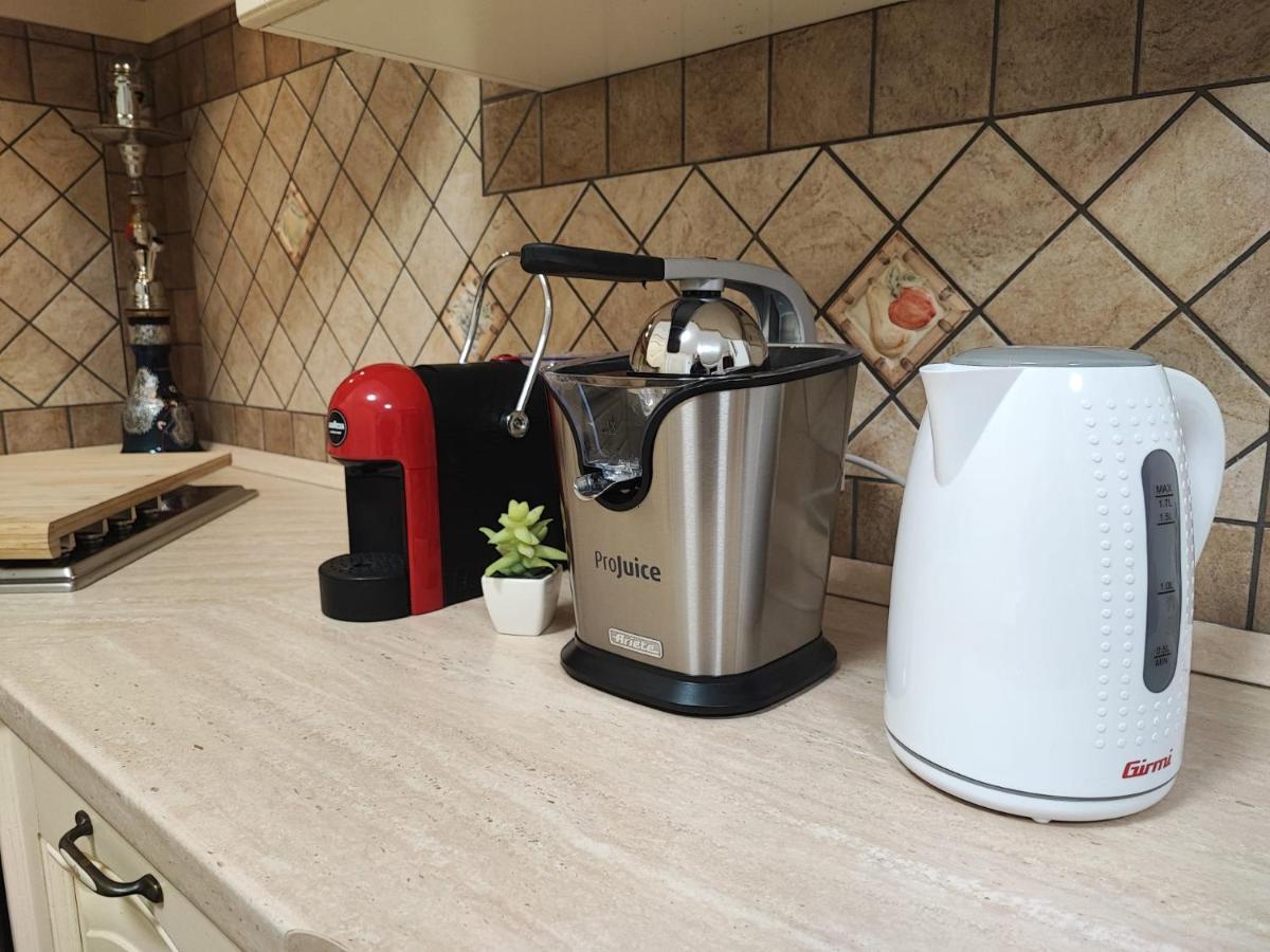 Genoard Apartment Палермо Екстериор снимка