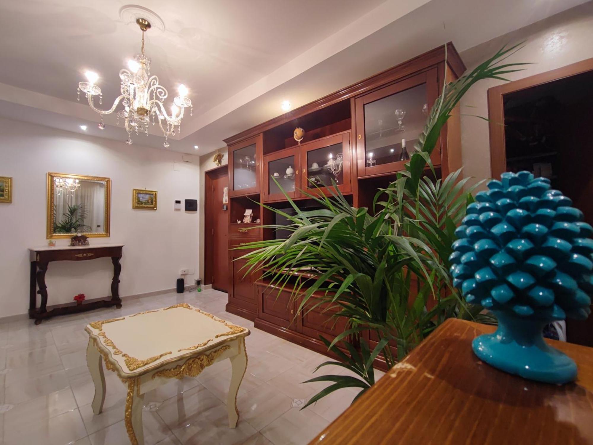 Genoard Apartment Палермо Екстериор снимка